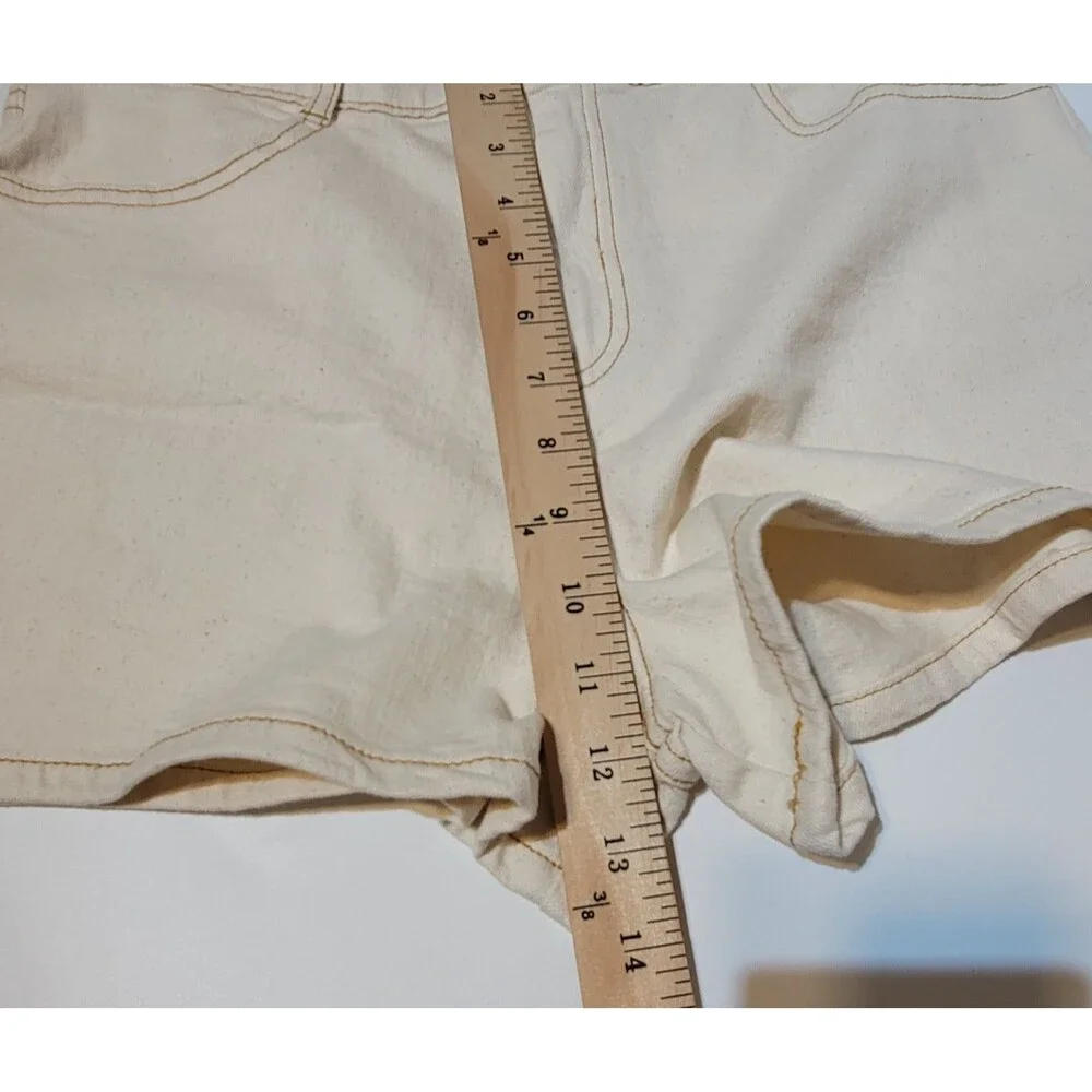 Free Assembly Girls 90's A-Line Cream Denim‎ Shorts - XXL (18)